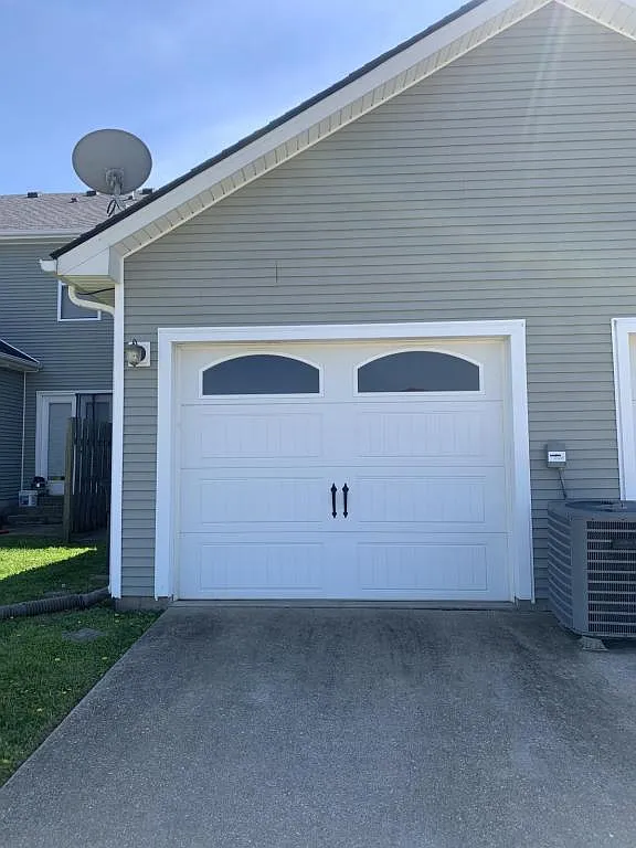 156 Abbey Rd Versailles KY 40382 — Photo 3