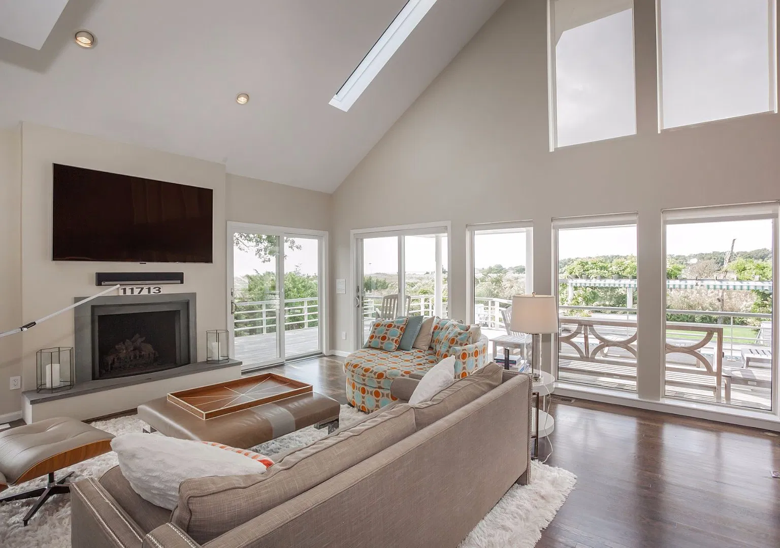 4 bed, 3600 sqft, $20,000 — Photo 4