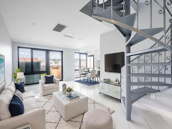 643 5th Avenue image 1 of 14