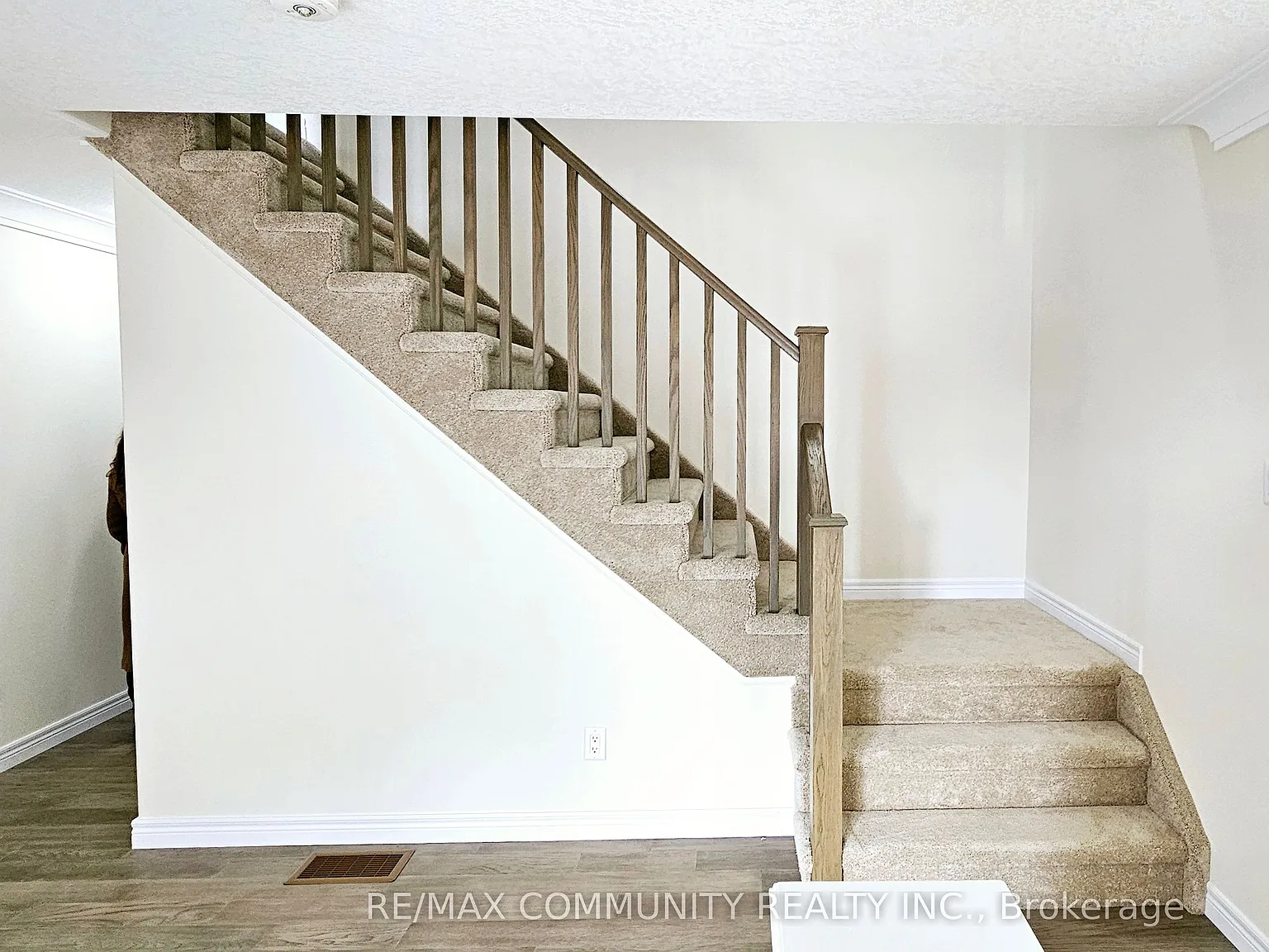5 bed, $3,250 — Photo 4