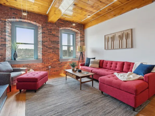 1 Saco Island Terrace #110, Saco, ME 04072