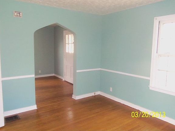 2nd image of 1877 Maryland Ave