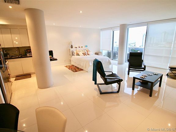 2nd image of 900 Bay Dr APT 1018
