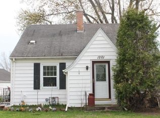 1201 W Main St, Watertown, WI 53094