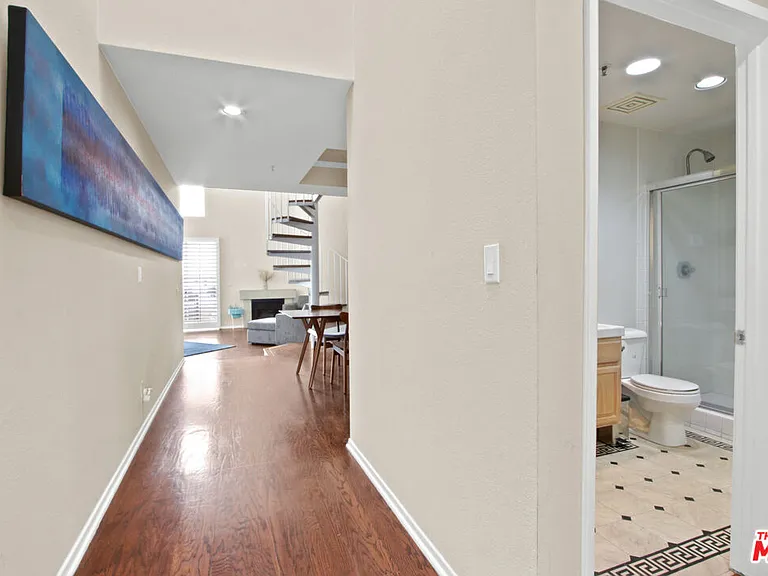 255 Main St #306 — Photo 14