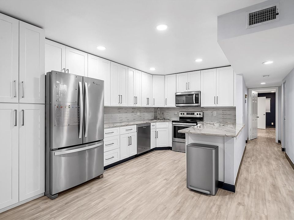 1st image of 13790 Oneida Drive #B1