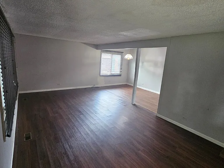 1117 Court G — Photo 10