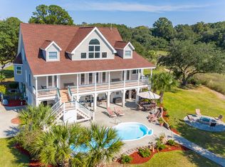 19 Dirt Rd, Seabrook, SC 29940
