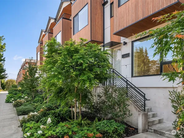 3813 S Cloverdale Street, Seattle, WA 98118