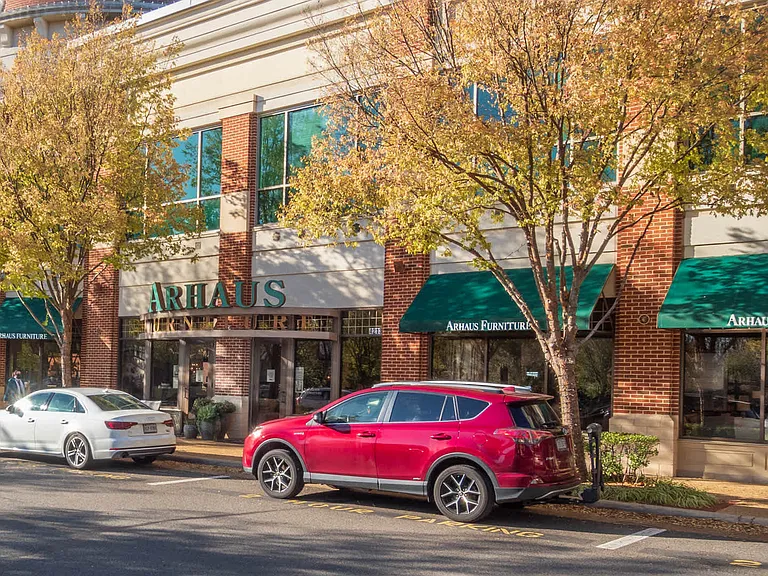 Enjoy upscale shopping and more throughout Fairfax.