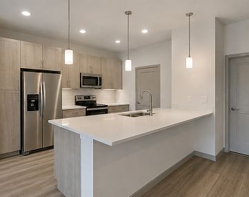 1st image of 1006 West Loop #1002