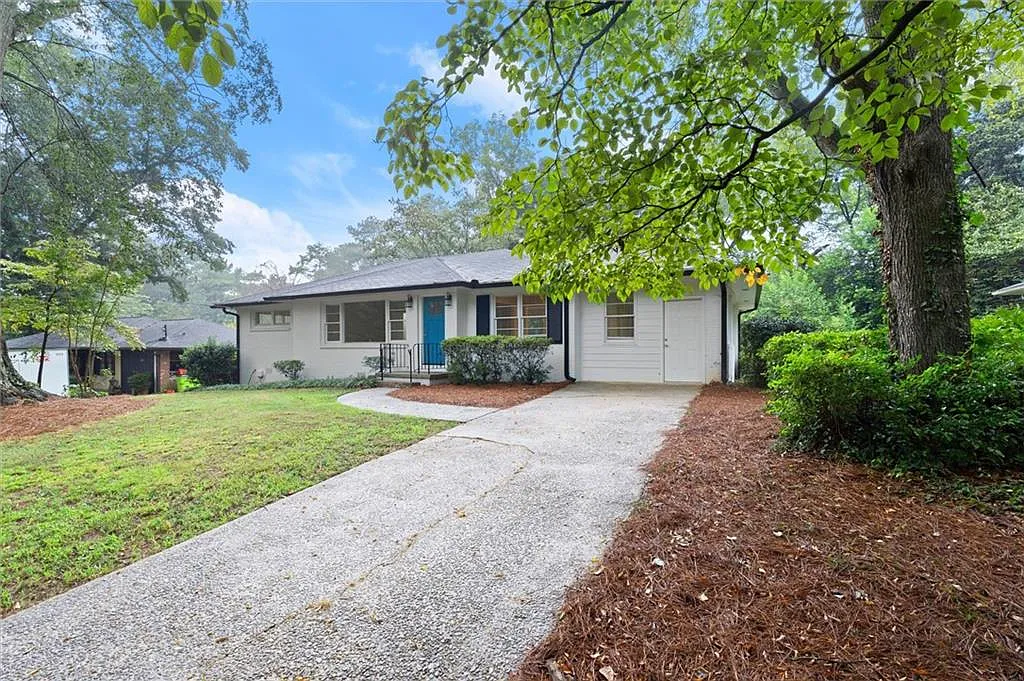 2 bed, 2.0 bath, 1774 sqft, $3,250 — Photo 1