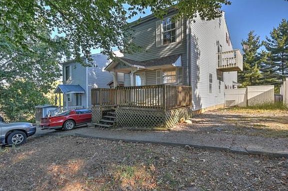 2nd image of 109 Townview Ests #1