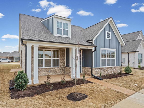 2nd image of 4830 Annabell Cir N