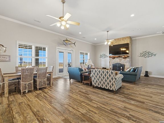 5th image of 125 DOCKSIDE DR