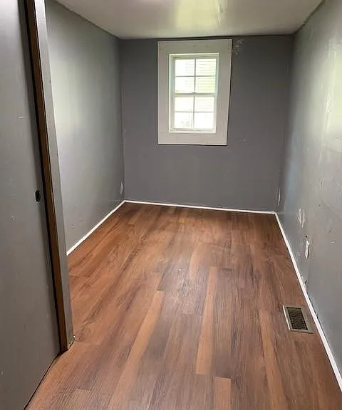 33 Wilcoxen St — Photo 17