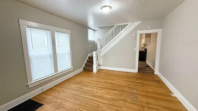 4 bed, 1.5 bath, $1,325 — Photo 4