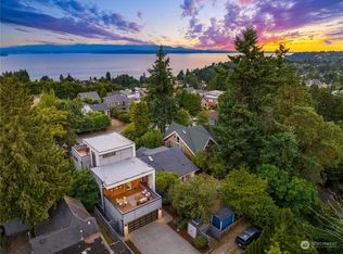 7426 California Ave SW, Seattle, WA 98136