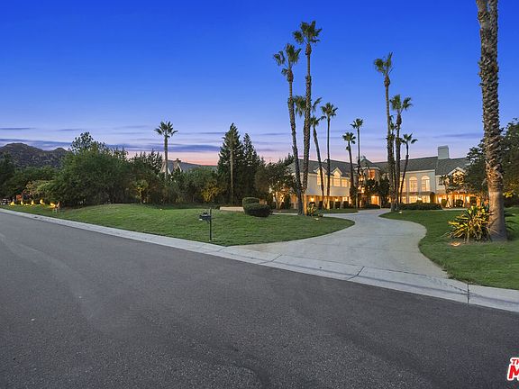 2nd image of 22515 La Quilla Dr