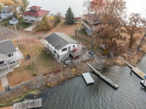 113 Abel Dr, Guttenberg, IA 52052