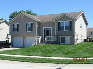 7201 163rd Ter, Belton, MO 64012