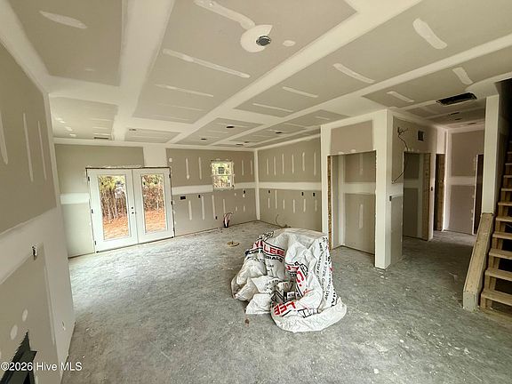 5th image of 443 Peregrine Ridge Drive