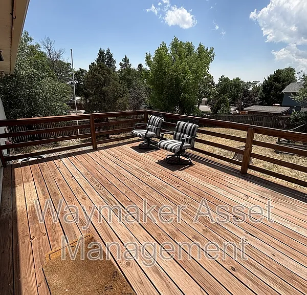 3495 Montebello Dr W — Photo 18