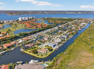 6824 Danah Ct, Fort Myers, FL 33908