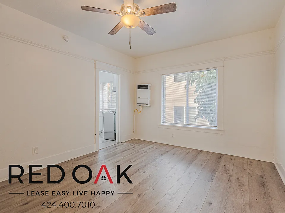 734 S Valencia St #205