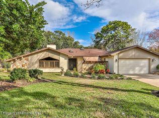 8043 Chaucer Dr, Weeki Wachee, FL 34607
