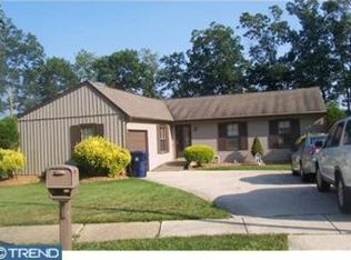 320 Balsam Ct, Williamstown, NJ 08094