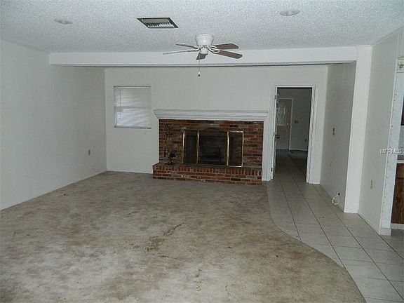 2nd image of 1721 SE Reuben Ave