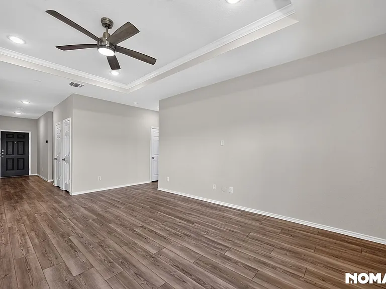 1128 Timberhurst Trl — Photo 9