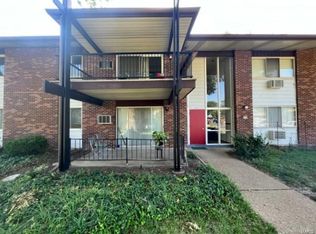 8727 Sieloff Dr APT F, Hazelwood, MO 63042