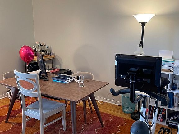 2nd image of 2735 N Lincoln Ave APT 2N