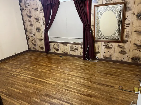 3340 Paris St, Beaumont, TX 77703