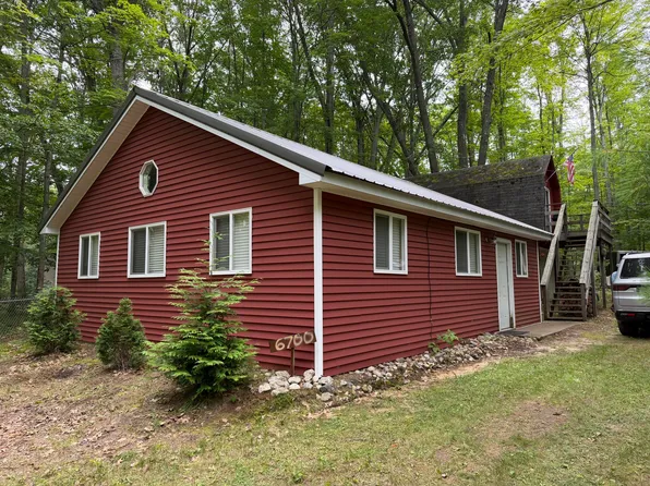 6700 Park Dr NE, Kalkaska, MI 49646
