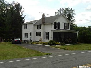 3530 Hickox Rd, Canandaigua, NY 14424