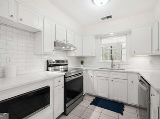 5 Vista Sq NW, Atlanta, GA 30327