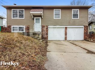 700 N Sioux Ave, Independence, MO 64056