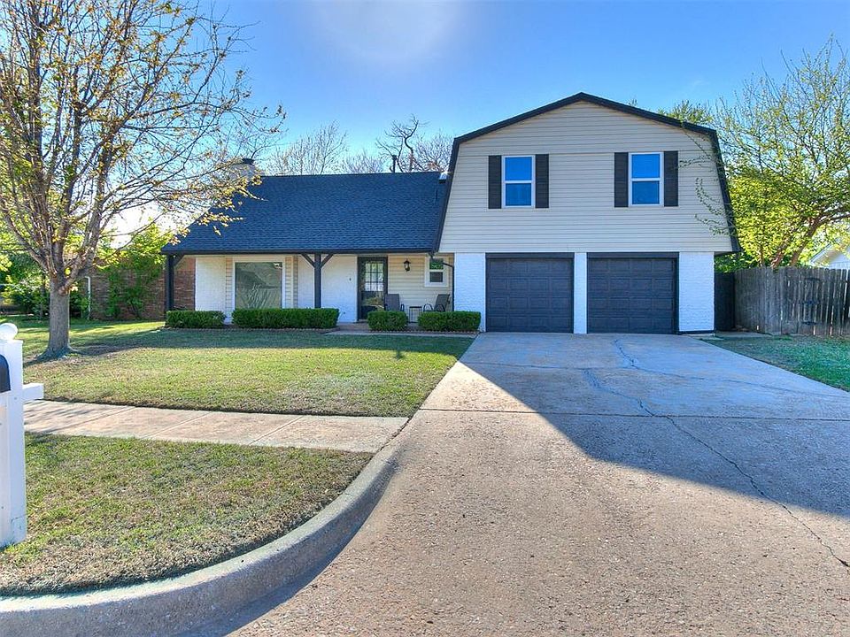 1st image of 506 Rambling Oaks Dr