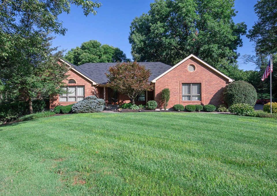 1st image of 6025 Sovereign Dr