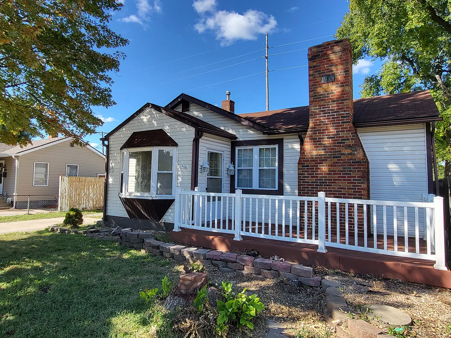 3 bed, 1112 sqft, $1,450 — Photo 2