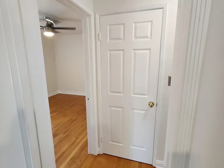 8332 La Villa St #8332 — Photo 12