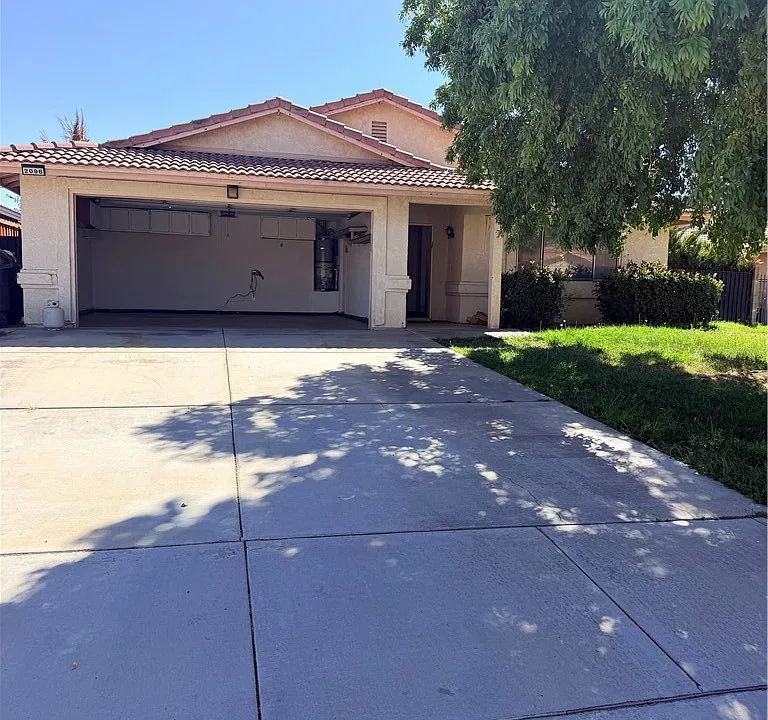 2096 Natalie Dr
