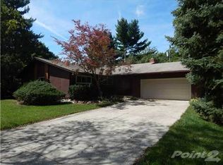 3865 Raleigh Dr, Okemos, MI 48864