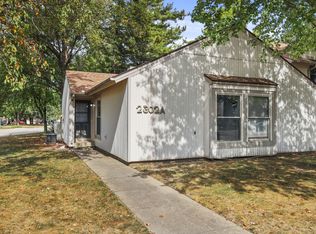 2302A Melrose Dr #1, Champaign, IL