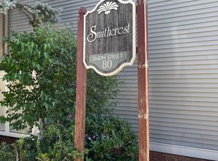 80 Smith St #5C, Lowell, MA 01851