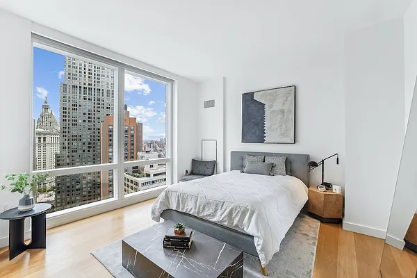 Rented by Greystar | media 53