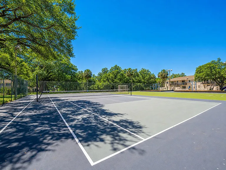 Reserve at Lake Pointe Apartments and Townhomes — Photo 29
